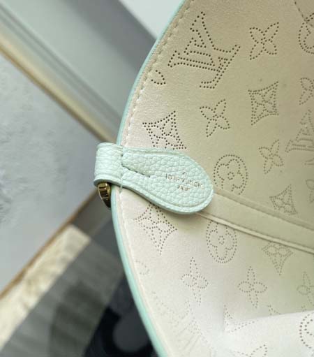 2026年5月11日入荷Louis Vuitton バッグM27599M25861M14395 M14317 M11842M24930M24930M21848  M21849M21909 M26420  M23196MBlossom  高品