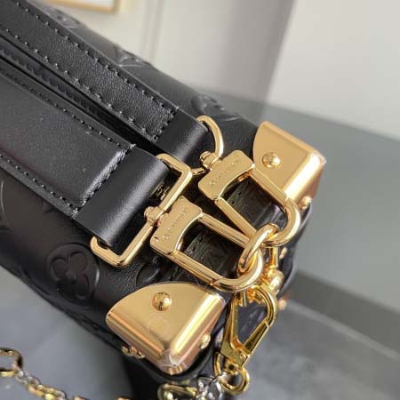 2026年5月11日入荷Louis Vuitton バッグM28570  Nicolas Ghesqui re   Monogram   S-lock   23.5 x 16.0 x 8.5高品質新作/誕生日プレゼント/XS工場