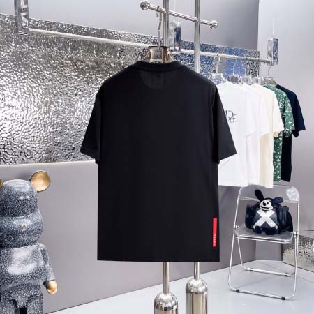 2026年5月13日春夏入荷新作Prada半袖 tシャツ人気商品/FX工場