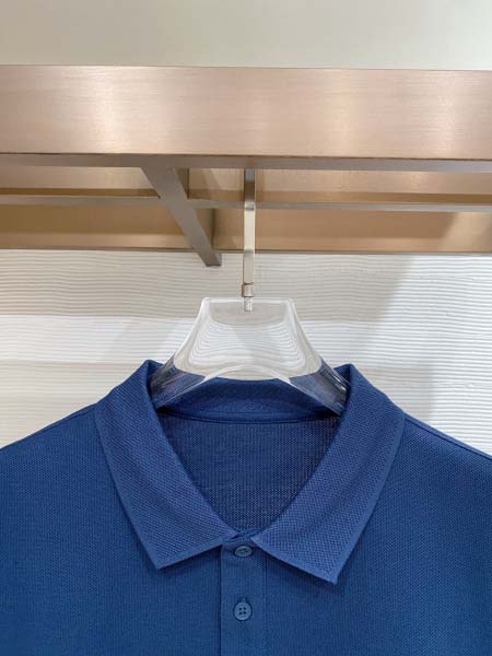 2026年5月28日入荷春夏新作Prada半袖 tシャツ高品質DH工場