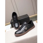 2026年5月8日入荷新品Pradaカジュアルシューズ/スニーカー｜メンズ靴人気本革製ギフト/誕生日/TL工場