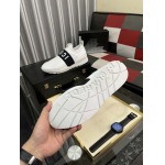 2026年5月8日入荷新品Dsquared2  カジュアルシューズ/スニーカー｜メンズ靴人気本革製ギフト/誕生日/TL工場