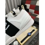 2026年5月8日入荷新品Dsquared2  カジュアルシューズ/スニーカー｜メンズ靴人気本革製ギフト/誕生日/TL工場