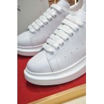 2026年5月8日入荷新品Alexander McQueenカジュアルシューズ/スニーカー｜メンズ靴人気本革製ギフト/誕生日/TL工場