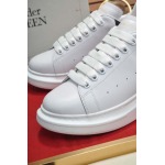 2026年5月8日入荷新品Alexander McQueenカジュアルシューズ/スニーカー｜メンズ靴人気本革製ギフト/誕生日/TL工場