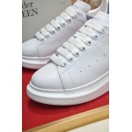 2026年5月8日入荷新品Alexander McQueenカジュアルシューズ/スニーカー｜メンズ靴人気本革製ギフト/誕生日/TL工場