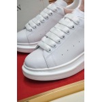 2026年5月8日入荷新品Alexander McQueenカジュアルシューズ/スニーカー｜メンズ靴人気本革製ギフト/誕生日/TL工場