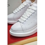 2026年5月8日入荷新品Alexander McQueenカジュアルシューズ/スニーカー｜メンズ靴人気本革製ギフト/誕生日/TL工場