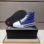 2026年5月8日入荷新品Dsquared2  カジュアルシューズ/スニーカー｜メンズ靴人気本革製ギフト/誕生日/TL工場