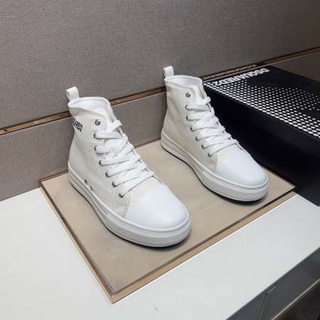 2026年5月8日入荷新品Dsquared2  カジュアルシ...