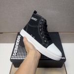 2026年5月8日入荷新品Dsquared2  カジュアルシューズ/スニーカー｜メンズ靴人気本革製ギフト/誕生日/TL工場
