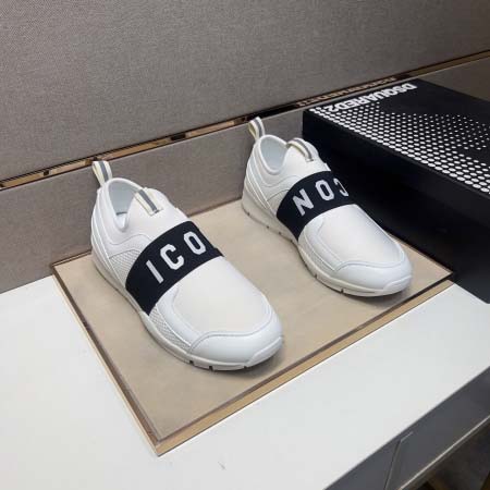 2026年5月8日入荷新品Dsquared2  カジュアルシ...