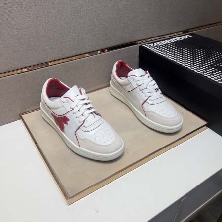 2026年5月8日入荷新品Dsquared2  カジュアルシ...