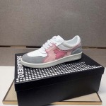 2026年5月8日入荷新品Dsquared2  カジュアルシューズ/スニーカー｜メンズ靴人気本革製ギフト/誕生日/TL工場
