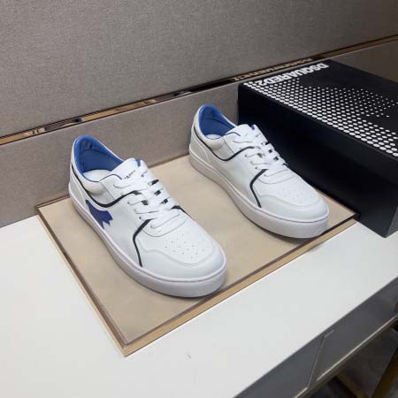 2026年5月8日入荷新品Dsquared2  カジュアルシ...