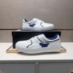 2026年5月8日入荷新品Dsquared2  カジュアルシューズ/スニーカー｜メンズ靴人気本革製ギフト/誕生日/TL工場