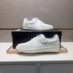2026年5月8日入荷新品Dsquared2  カジュアルシューズ/スニーカー｜メンズ靴人気本革製ギフト/誕生日/TL工場
