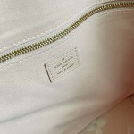 2026年5月11日入荷Louis Vuitton バッグM14319M13758  M47143M46482M46599   M45685 M45684 M45686    M46516  M46514  M46329 M45686  M