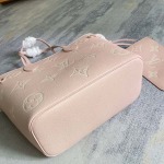 2026年5月11日入荷Louis Vuitton バッグM14319M13758  M47143M46482M46599   M45685 M45684 M45686    M46516  M46514  M46329 M45686  M