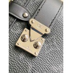 2026年5月11日入荷Louis Vuitton バッグM26226 Side Trunk  East West   Monogram Eclipse   S-lock   15 x 7 x 28   高品質新作/誕生日プレゼント/XS工