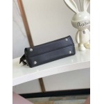 2026年5月11日入荷Louis Vuitton バッグCarryAll BB   Monogram   17 x 10 x 26 高品質新作/誕生日プレゼント/XS工場