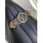 2026年5月11日入荷Louis Vuitton バッグCarryAll BB   Monogram   17 x 10 x 26 高品質新作/誕生日プレゼント/XS工場