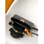 2026年5月11日入荷Louis Vuitton バッグM14382 M14396  IvyCapucines Mini  Taurillon LV Initials     21高品質新作/誕生日プレゼント/XS工場