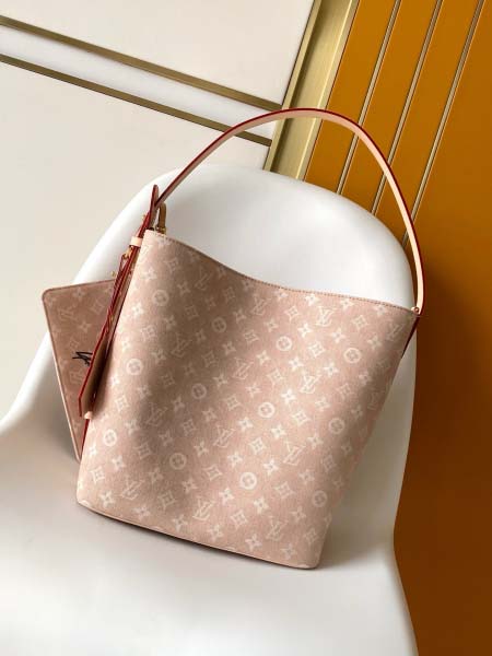 2026年5月11日入荷Louis Vuitton バッグA...