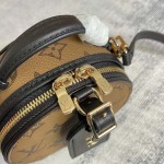 2026年5月11日入荷Louis Vuitton バッグM68276  Mini Bote Chapeau  Monogram   Malletage  13.0 x 12.0 x 6.5 Monogram 高品質新作/誕生日プレゼント/