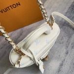 2026年5月11日入荷Louis Vuitton バッグM27744 Vanity Chain Pouch Monogram Empreinte LV 19 x11.5x 6.5高品質新作/誕生日プレゼント/XS工場