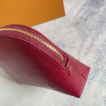 2026年5月11日入荷Louis Vuitton バッグM15197   POCHETTE COSM TIQUE   Pochette Cosm tique  Epi   LV   17 x 6 x 24  高品質新作/誕生日プレゼント/
