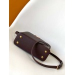 2026年5月11日入荷Louis Vuitton バッグCapucines  Taurillon   LV  31.05 x 20.0 x 11.0    27.0 x 17.3高品質新作/誕生日プレゼント/XS工場