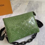 2026年5月11日入荷Louis Vuitton バッグM20565  Coussin  Monogram 26.0 x 20.0 x 12.0  高品質新作/誕生日プレゼント/XS工場