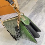 2026年5月11日入荷Louis Vuitton バッグM20565  Coussin  Monogram 26.0 x 20.0 x 12.0  高品質新作/誕生日プレゼント/XS工場