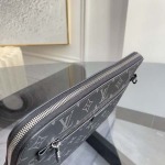 2026年5月11日入荷Louis Vuitton バッグM60417New Pouch  Damier Graphite 21.0 x 27.0 x 5.0 高品質新作/誕生日プレゼント/XS工場