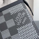 2026年5月11日入荷Louis Vuitton バッグN60444 Pochette Voyage  Damier Graphite 3D   27 x 21 x 6Damier Graphi高品質新作/誕生日プレゼント/XS工場