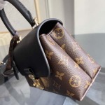 2026年5月11日入荷Louis Vuitton バッグMadeleine BB  Monogram  S-lock  Monogram Monogram  S-lock 高品質新作/誕生日プレゼント/XS工場