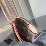 2026年5月11日入荷Louis Vuitton バッグSQUIRE EAST WEST 高品質新作/誕生日プレゼント/XS工場