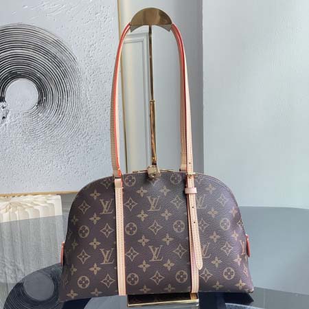 2026年5月11日入荷Louis Vuitton バッグM...
