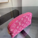 2026年5月11日入荷Louis Vuitton バッグM28050   Pochette Cosm tiqueMonogram Denim dms  19 x 12 x 6 DZ25%高品質新作/誕生日プレゼント/XS工場