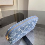 2026年5月11日入荷Louis Vuitton バッグM28050   Pochette Cosm tiqueMonogram Denim dms  19 x 12 x 6 DZ25%高品質新作/誕生日プレゼント/XS工場