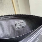 2026年5月11日入荷Louis Vuitton バッグM11741  POCHETTE ACCESSOIRE Jh  Pochette Accessoire XL Monogram Eclipse  1990 28X16.5  高品質新