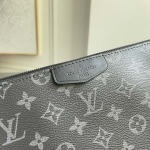 2026年5月11日入荷Louis Vuitton バッグM11741  POCHETTE ACCESSOIRE Jh  Pochette Accessoire XL Monogram Eclipse  1990 28X16.5  高品質新