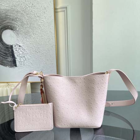 2026年5月11日入荷Louis Vuitton バッグM...