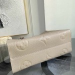 2026年5月11日入荷Louis Vuitton バッグONTHEGO M45595    Onthego   Monogram  Monogram 34-26-15 cm高品質新作/誕生日プレゼント/XS工場