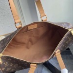 2026年5月11日入荷Louis Vuitton バッグM28116   Needle  Monogram   Pharrell Williams 9    46 x 22 x 17   高品質新作/誕生日プレゼント/XS工場