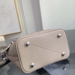 2026年5月11日入荷Louis Vuitton バッグM27599M25861M14395 M14317 M11842M24930M24930M21848  M21849M21909 M26420  M23196MBlossom  高品