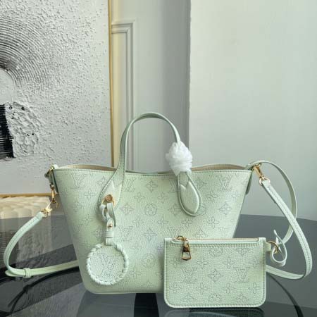 2026年5月11日入荷Louis Vuitton バッグM...