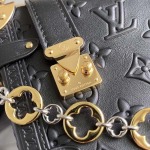 2026年5月11日入荷Louis Vuitton バッグM28570  Nicolas Ghesqui re   Monogram   S-lock   23.5 x 16.0 x 8.5高品質新作/誕生日プレゼント/XS工場