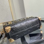 2026年5月11日入荷Louis Vuitton バッグM28570  Nicolas Ghesqui re   Monogram   S-lock   23.5 x 16.0 x 8.5高品質新作/誕生日プレゼント/XS工場